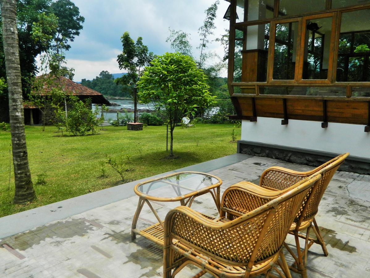 Quiet By The River- Cgh Earth Thodakayam Ngoại thất bức ảnh