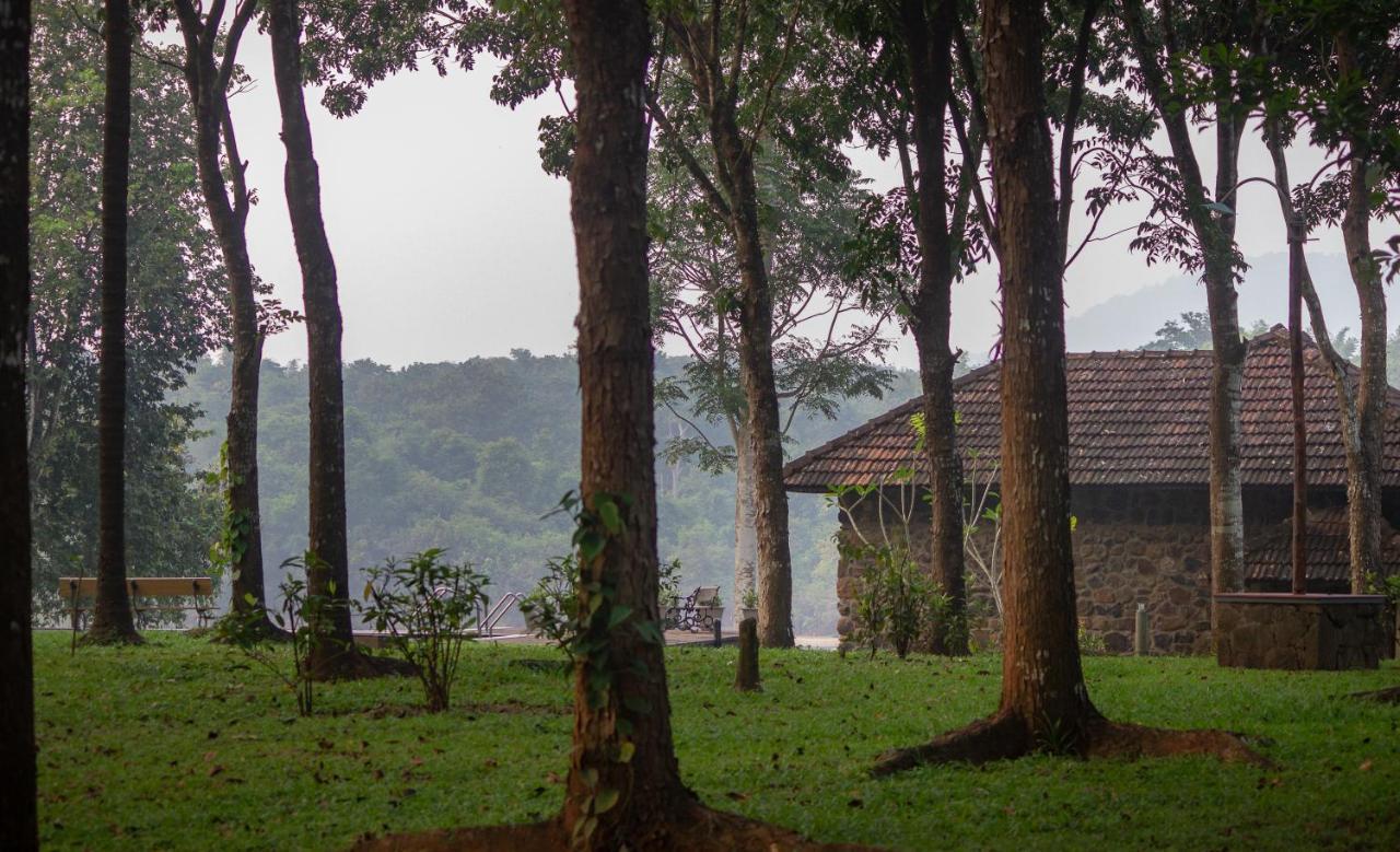 Quiet By The River- Cgh Earth Thodakayam Ngoại thất bức ảnh
